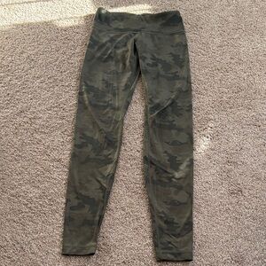 Lululemon camo leggings